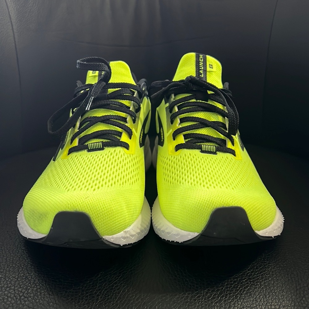 Mens Brooks Launch 8 Running Sneakers